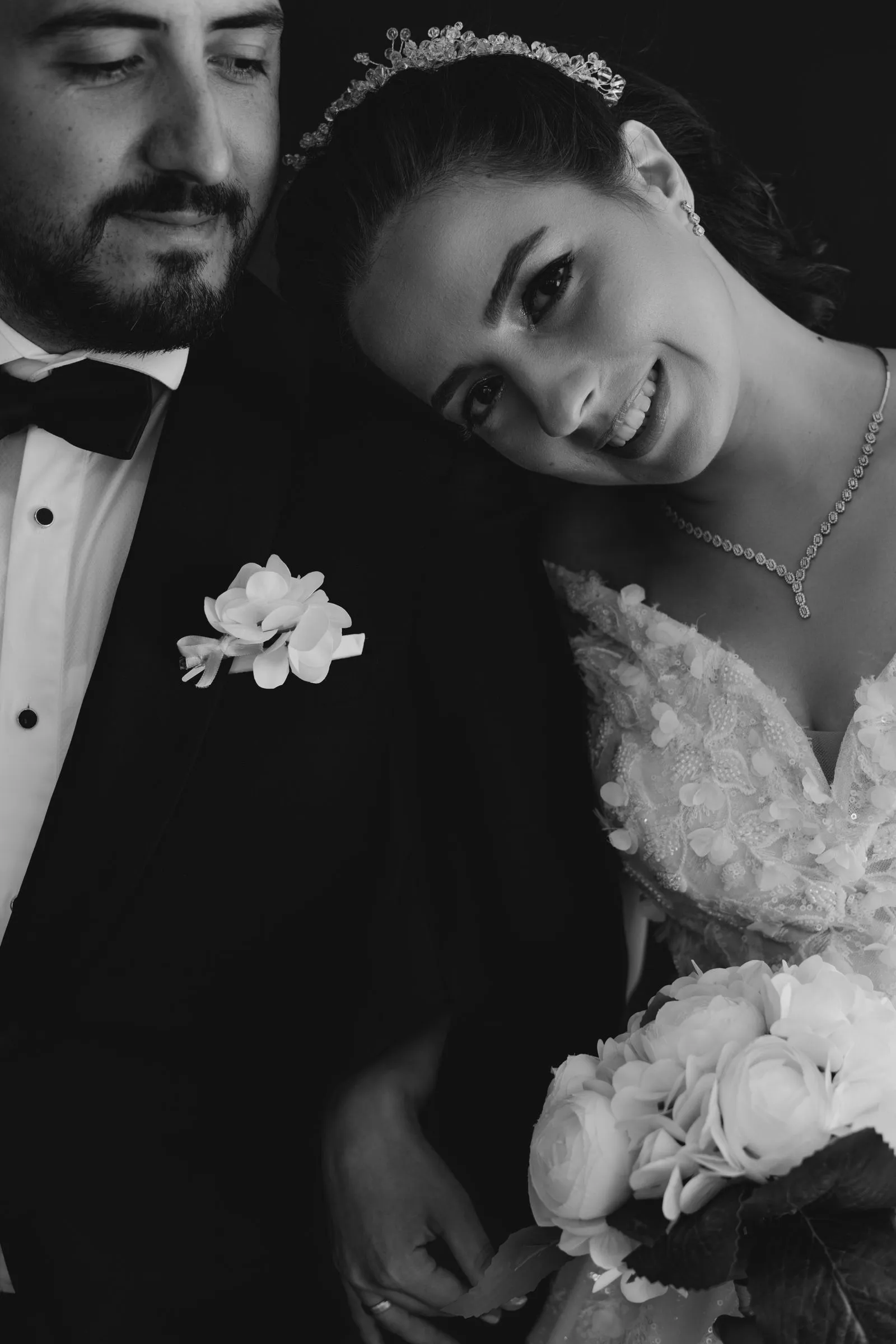 Behind the scenes: a Lisbon rooftop wedding